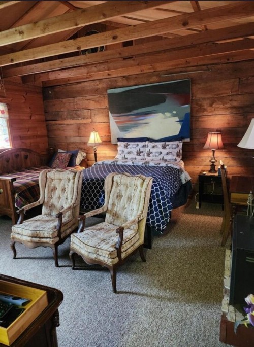 Tortuga Inn - image 43