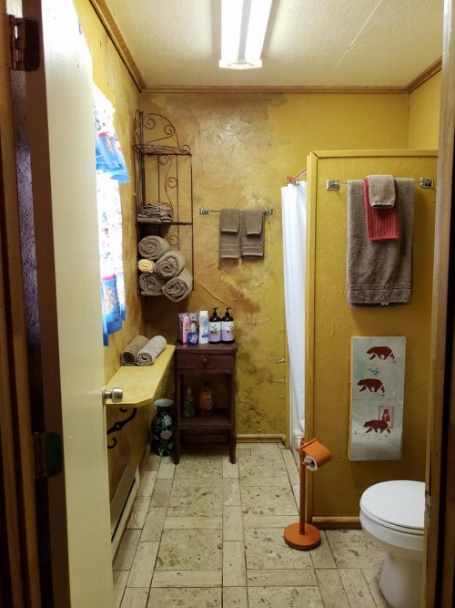 Tortuga Inn - image 44