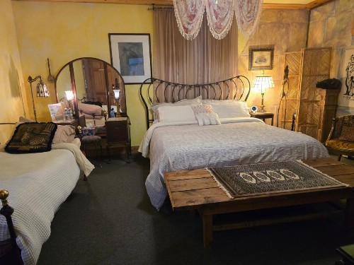 Tortuga Inn - image 8