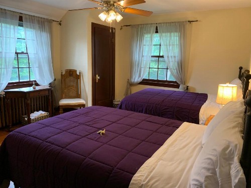 Georgian Garden Inn - image 23