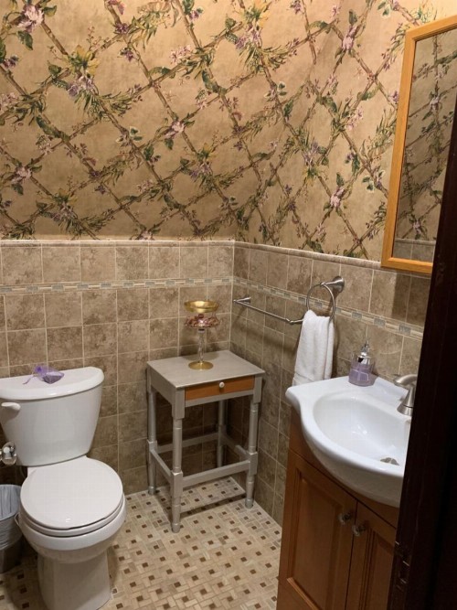 Georgian Garden Inn - image 39