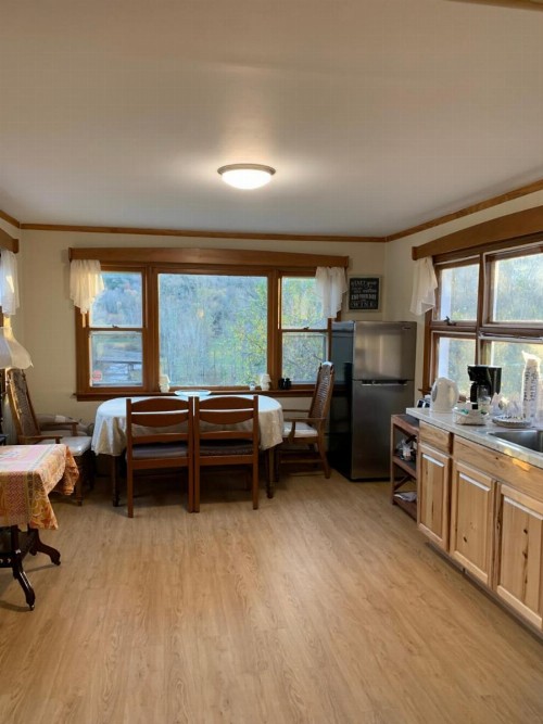 Georgian Garden Inn - image 6