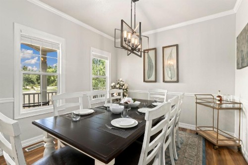 Family-Friendly Retreat by Windsor Lake! - image 31