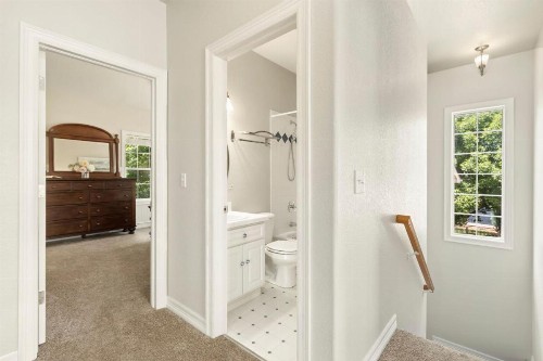 Family-Friendly Retreat by Windsor Lake! - image 32