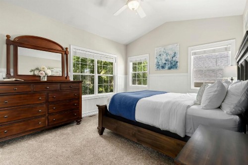 Family-Friendly Retreat by Windsor Lake! - image 34