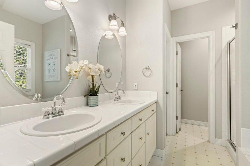 Family-Friendly Retreat by Windsor Lake! - image 35