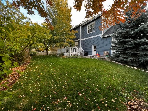 Family-Friendly Retreat by Windsor Lake! - image 41