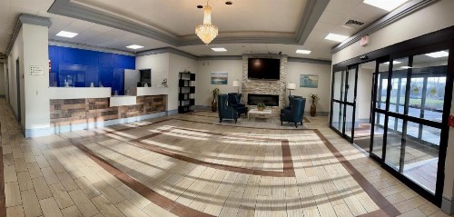 Quality Inn Windsor Locks - image 9