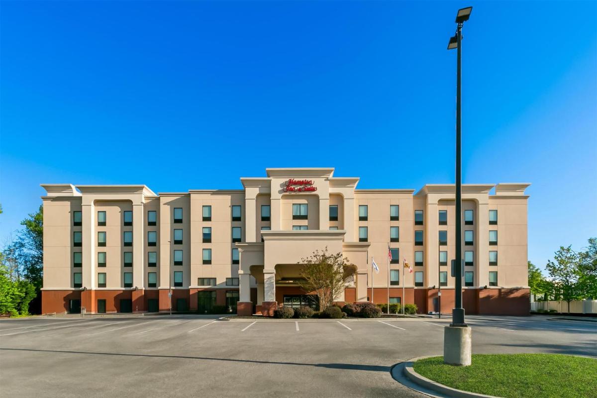 Hampton Inn & Suites Baltimore/Woodlawn - main image