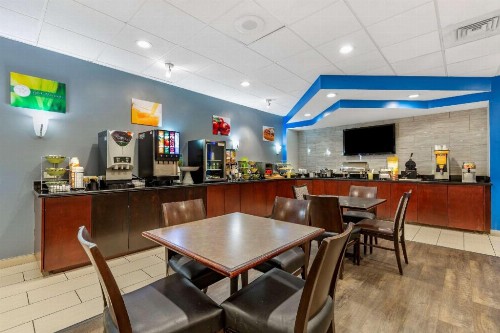 Quality Inn Baltimore West - image 17
