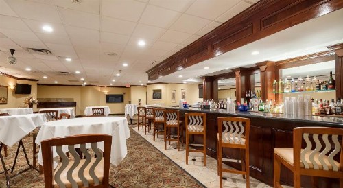 Quality Inn Baltimore West - image 18