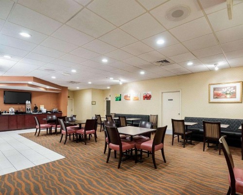 Quality Inn Baltimore West - image 20