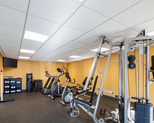 Quality Inn Baltimore West - image 36