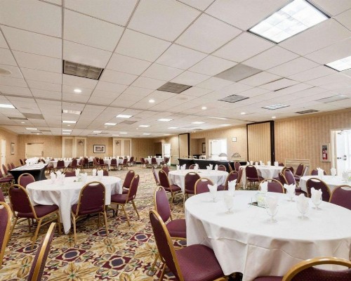Quality Inn Baltimore West - image 9