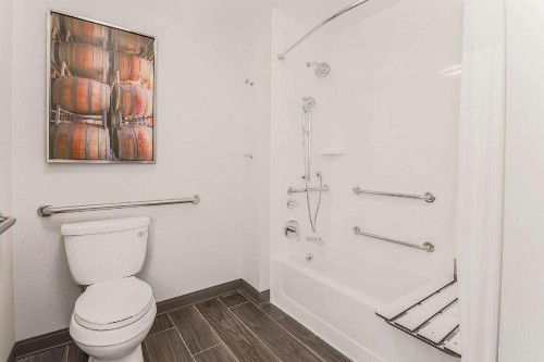 Hampton Inn & Suites Windsor-Sonoma Wine Country - image 37