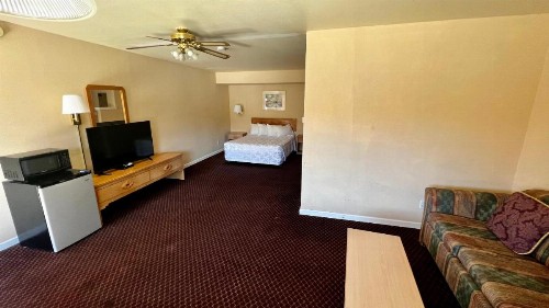 Santa Fe Inn - Winnemucca - image 10