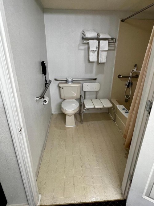 Santa Fe Inn - Winnemucca - image 11