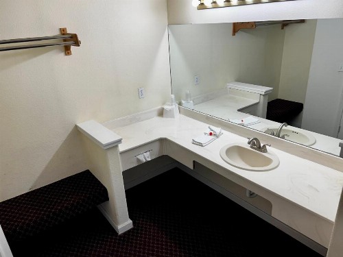 Santa Fe Inn - Winnemucca - image 12