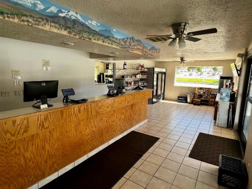 Santa Fe Inn - Winnemucca - image 2