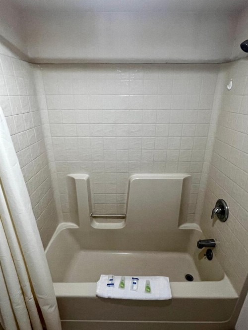 Santa Fe Inn - Winnemucca - image 23