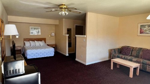 Santa Fe Inn - Winnemucca - image 8