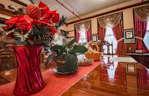 The Edgewater Hotel - image 4