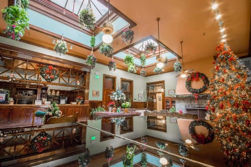 The Edgewater Hotel - image 5