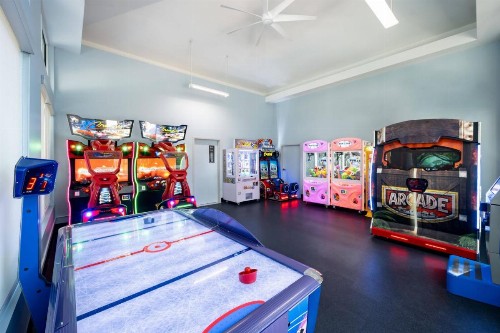 TownePlace Suites Orlando at FLAMINGO CROSSINGS® Town Center/Western Entrance - image 25