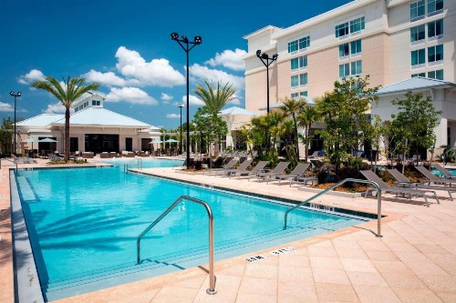 TownePlace Suites Orlando at FLAMINGO CROSSINGS® Town Center/Western Entrance - image 4