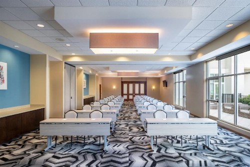 TownePlace Suites Orlando at FLAMINGO CROSSINGS® Town Center/Western Entrance - image 41