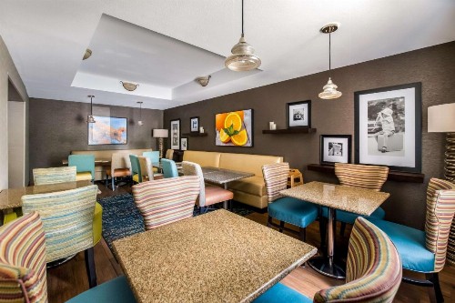 Hampton Inn Winter Haven - image 29