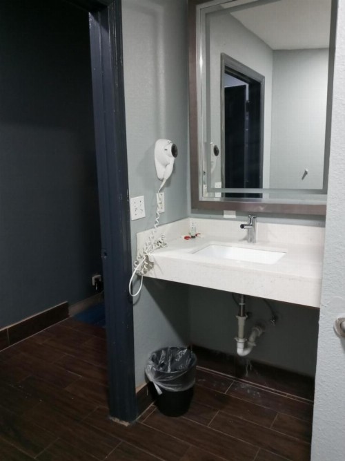 Travel Inn Winter Haven - image 13