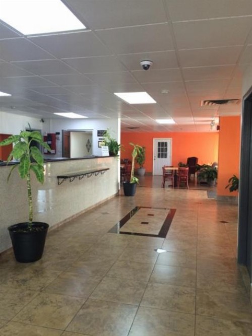 Howard Johnson by Wyndham Winter Haven FL - image 16