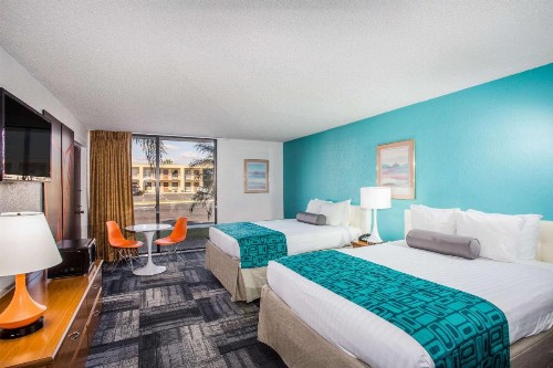 Howard Johnson by Wyndham Winter Haven FL - image 22