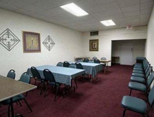 Howard Johnson by Wyndham Winter Haven FL - image 23