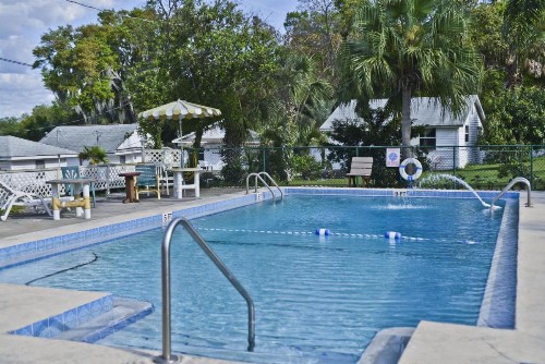 Lake Ida Beach Resort - image 34