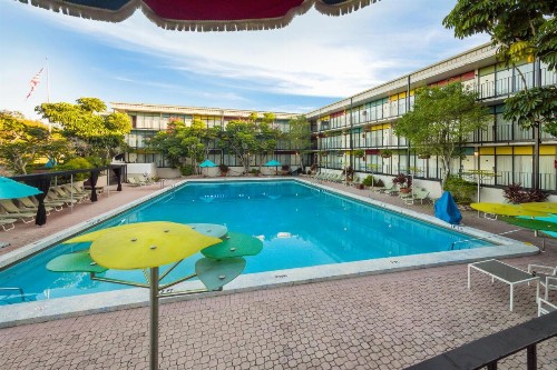 Quality Inn & Suites Conference Center - image 10