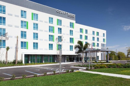 Courtyard by Marriott Winter Haven - image 4
