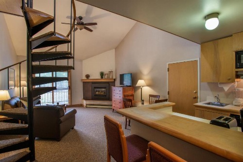 The Vintage Hotel - image 15