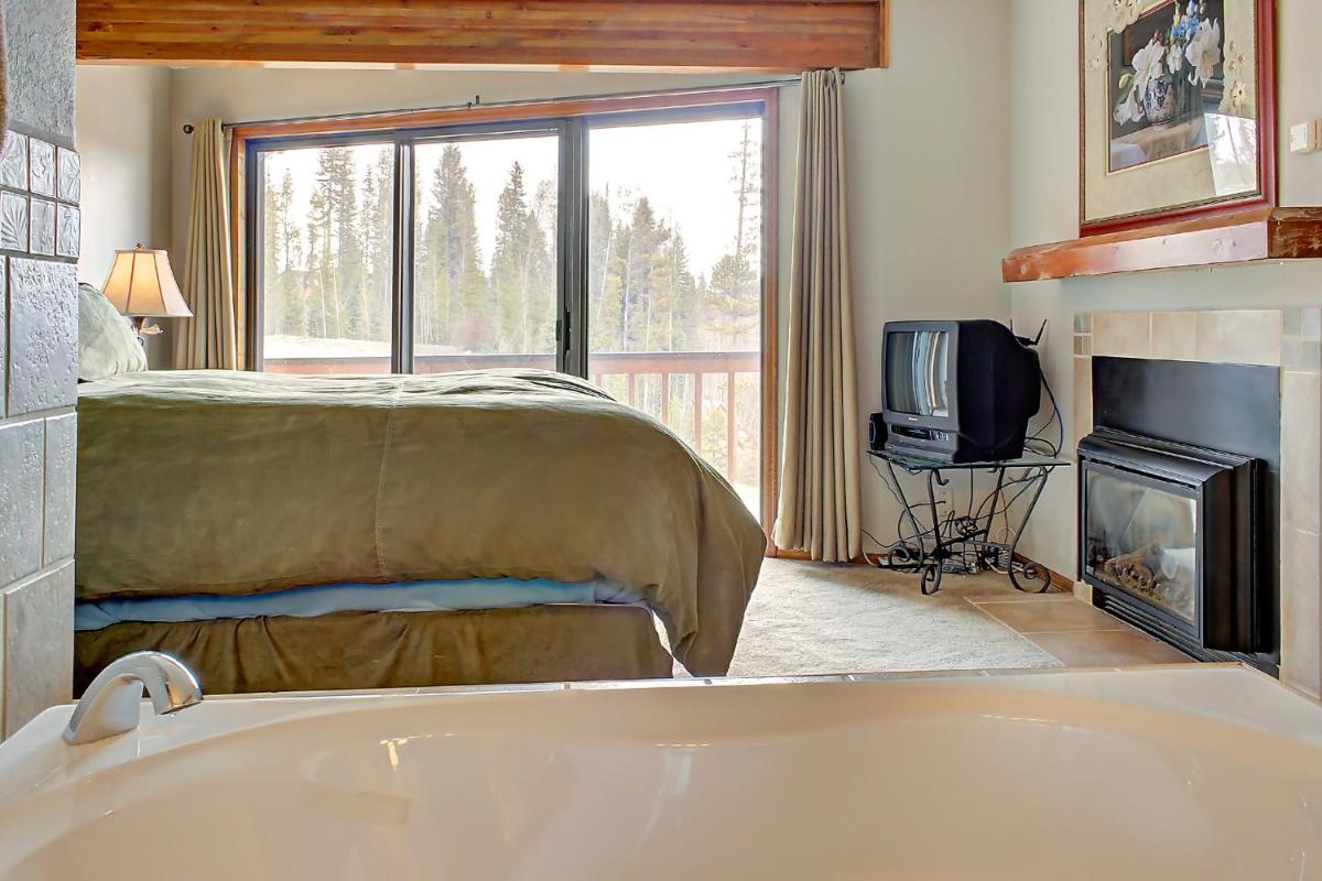 Divide View Townhome - image 6