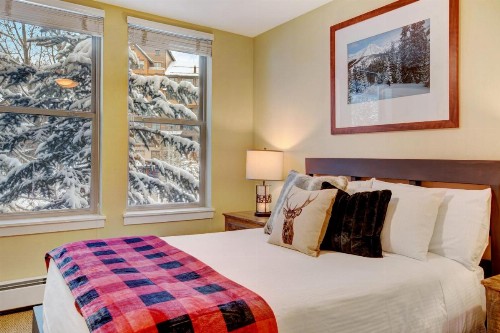 Base Village Ski In-Out Luxury Condo #4283 Huge Hot Tub & Great Views - FREE Activities & Equipment Rentals Daily - image 19