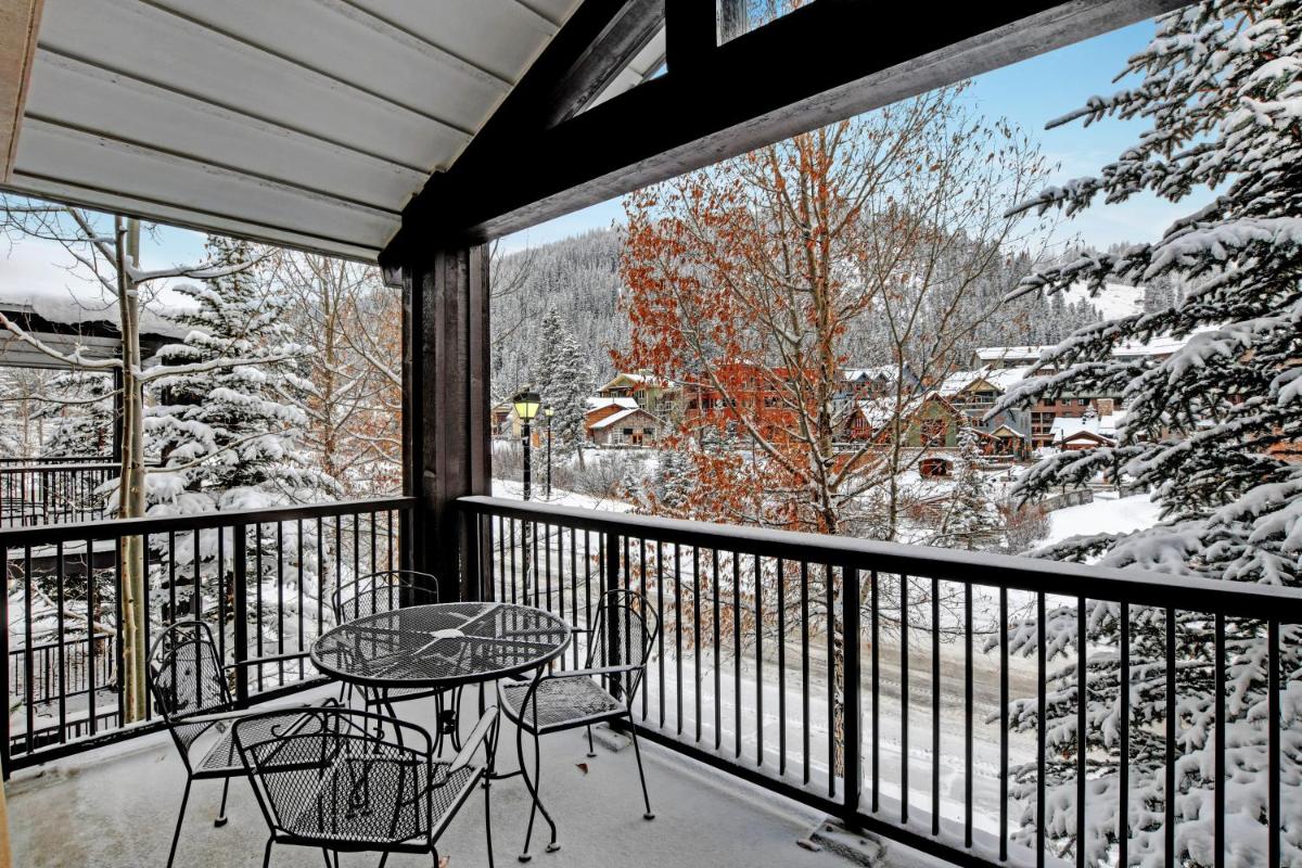 Base Village Ski In-Out Luxury Condo #4283 Huge Hot Tub & Great Views - FREE Activities & Equipment Rentals Daily - image 5