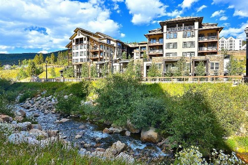 Base Village Ski In-Out Luxury Condo #3425 Huge Hot Tub & Great Views - FREE Activities & Equipment Rentals Daily - image 10