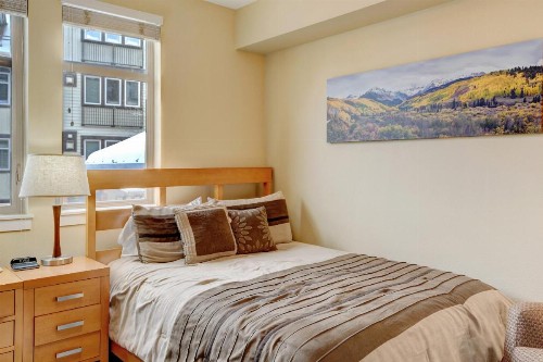 Base Village Ski In-Out Luxury Condo #3425 Huge Hot Tub & Great Views - FREE Activities & Equipment Rentals Daily - image 22