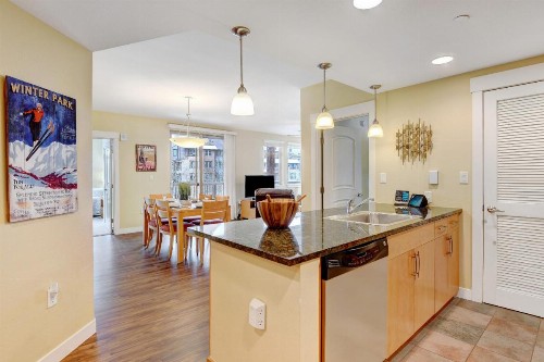 Base Village Ski In-Out Luxury Condo #3425 Huge Hot Tub & Great Views - FREE Activities & Equipment Rentals Daily - image 8