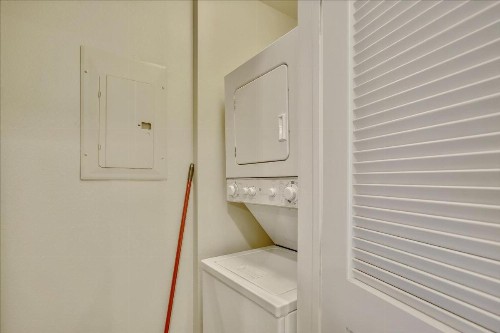 Base Village Ski In-Out Luxury Condo #3325 Huge Hot Tub & Great Views - FREE Activities & Equipment Rentals Daily - image 12