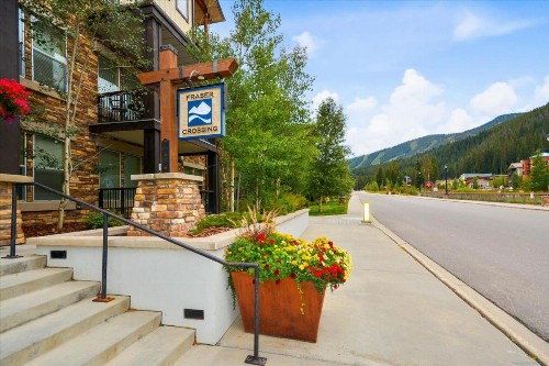 Base Village Ski In-Out Luxury Condo #3325 Huge Hot Tub & Great Views - FREE Activities & Equipment Rentals Daily - image 23