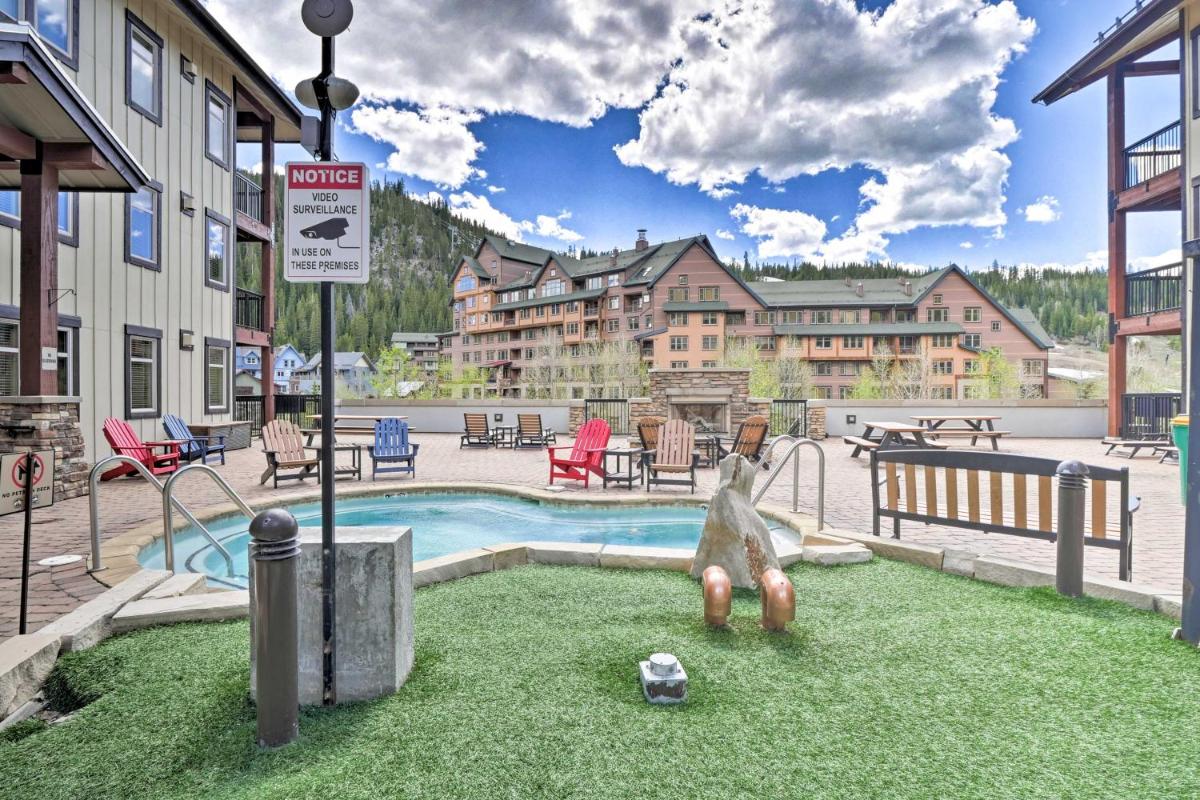 Mtn-View Condo Steps from Winter Park Gondola! - image 7