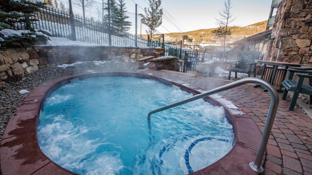 Zephyr Slopeside - 1504 condo - image 3