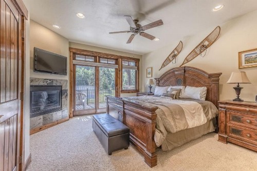 Slopeside Luxury Villa #136 With Fantastic Ski Views - FREE Activities & Equipment Rentals Daily - image 19